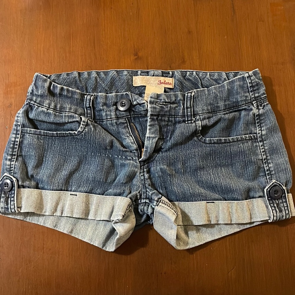 Jálate size 5 Jean shorts